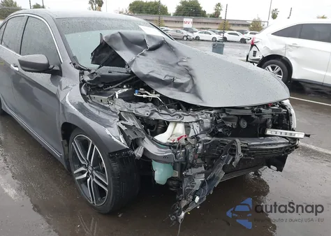 2016 Honda Accord Sport z USA, uszkodzony, nr VIN 1HGCR2F5XGA189926